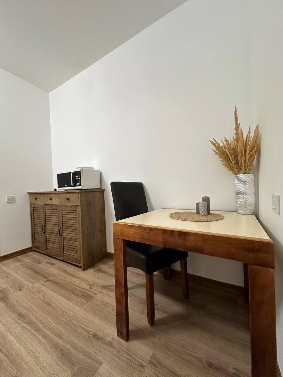 Appartement Rynok Square à Lviv Extérieur photo